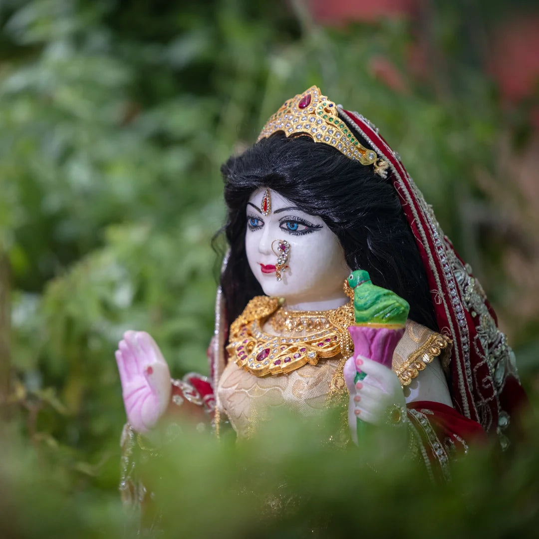 TULSI RETREAT - SERVING THE DIVINE MOTHER